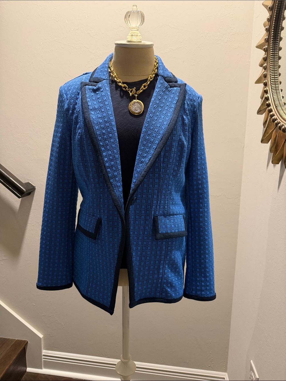 Cabi Women's Scholarship Blazer Blue Textured Stretch Ponte Knit Jacket